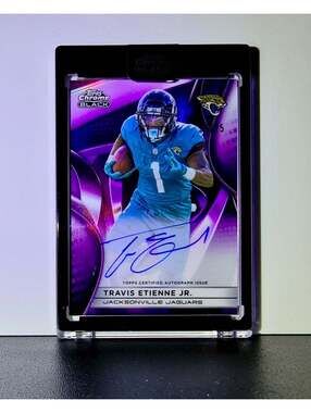 Travis Etienne Jr. 2025 NFL Topps Chrome Black #AU-TE Purple Refractor 58/75